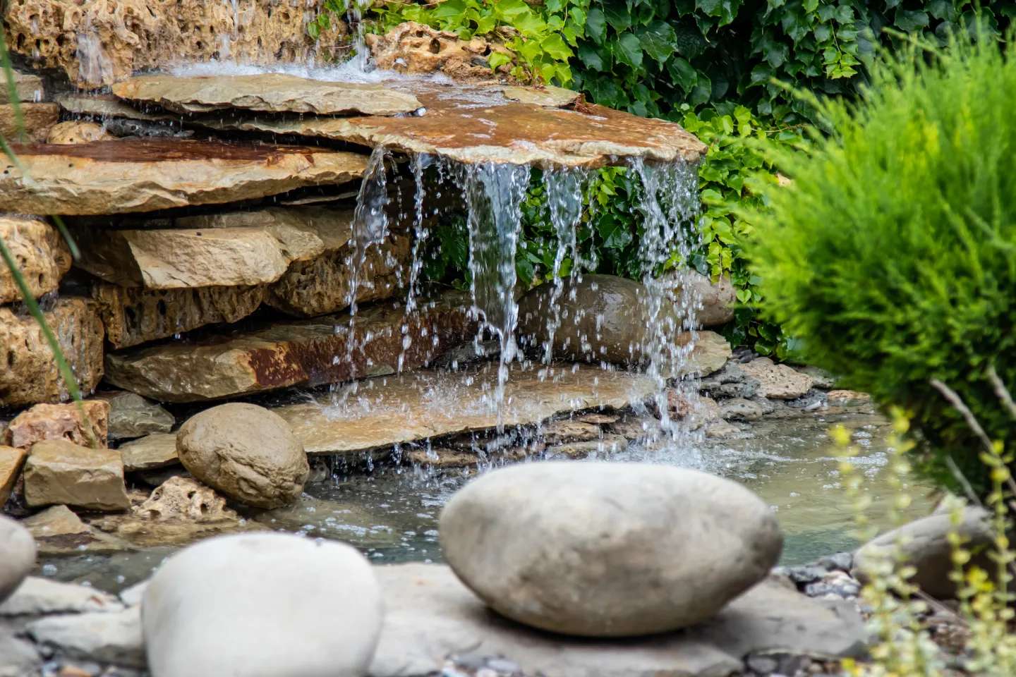 Flow Landscape & Aquatics - A Jones Lake Management Partner