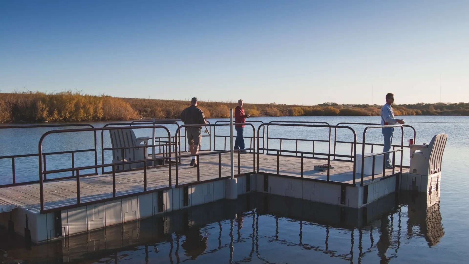 floating fishing dock 