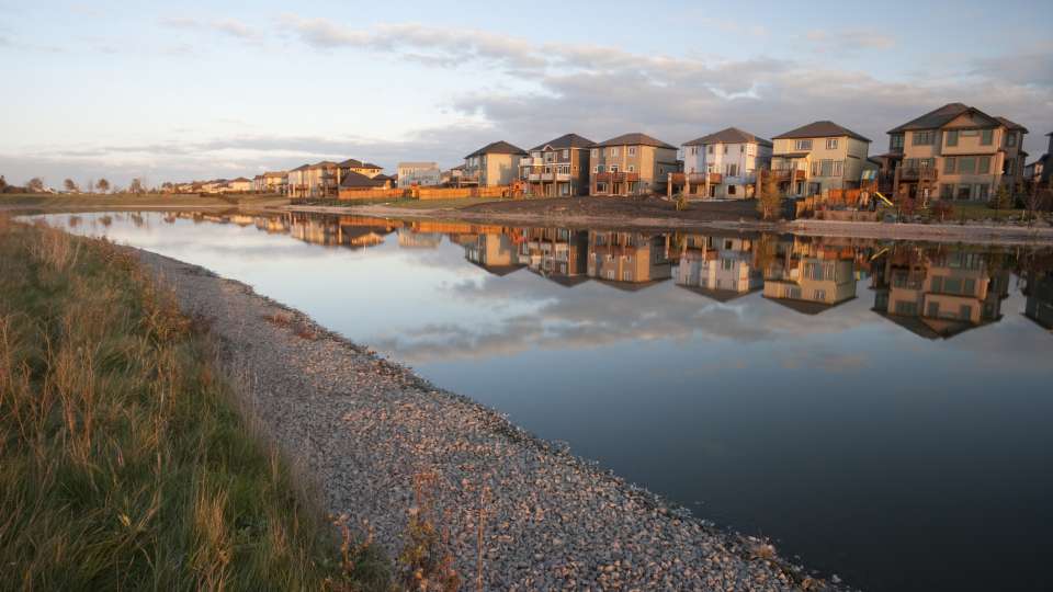 retention pond residential community