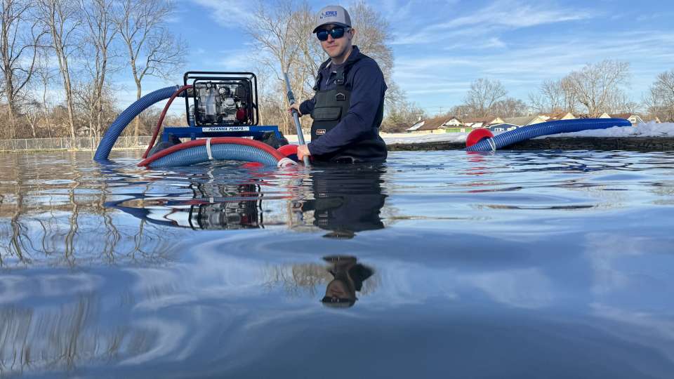 targeted hydraulic dredging 