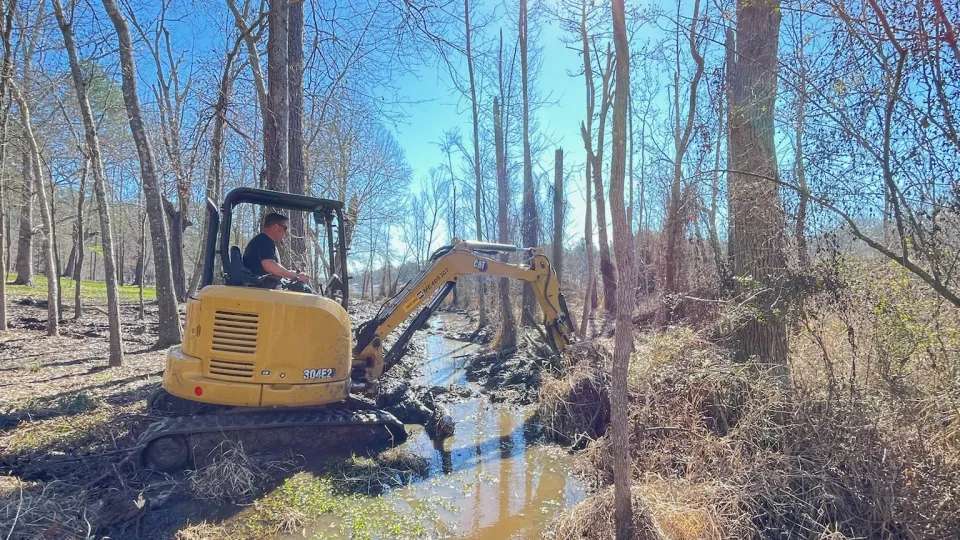mechanical dredging | jones lake management