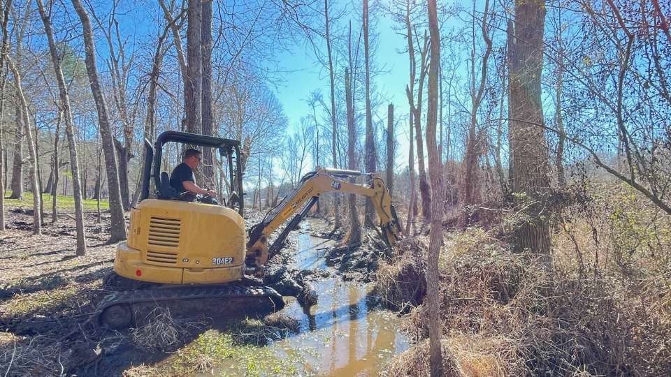 mechanical dredging | jones lake management
